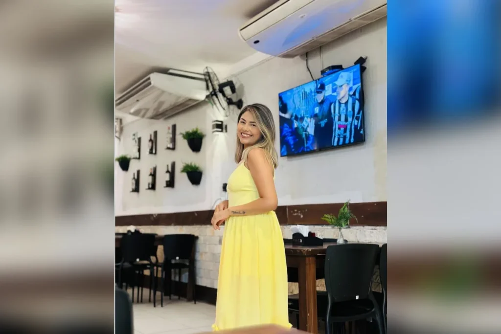 Influenciadora Ana Karolina