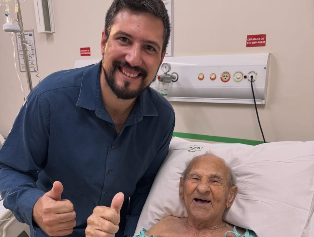 SaveClip.App_643599632_18099226598501665_490798151226250060_n O vovô Anesio